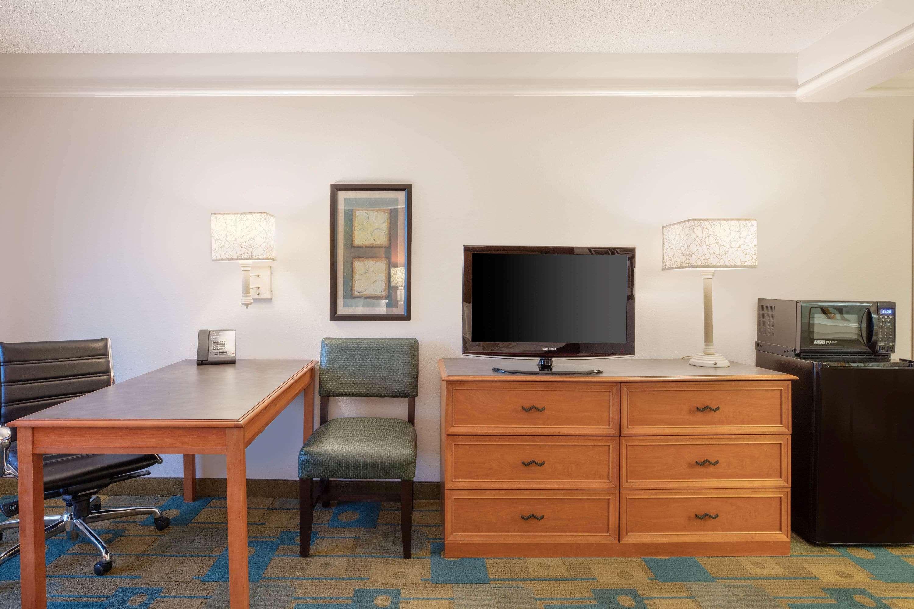 La Quinta Inn And Suites By Wyndham, Окала Экстерьер фото